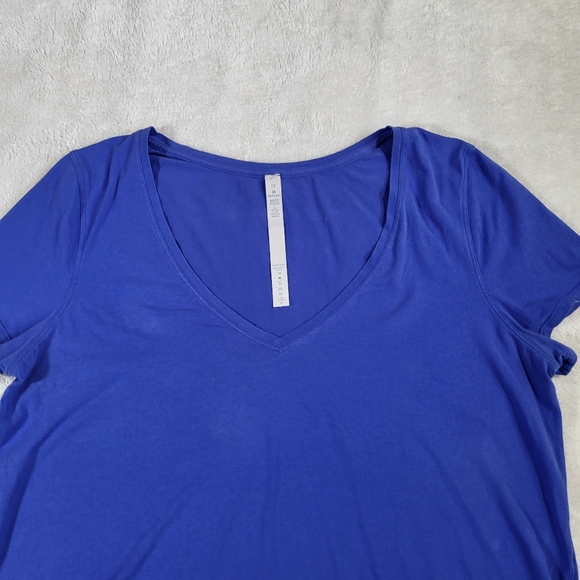 lululemon athletica‎ Blue Short Sleeve Tee - Picture 5 of 15